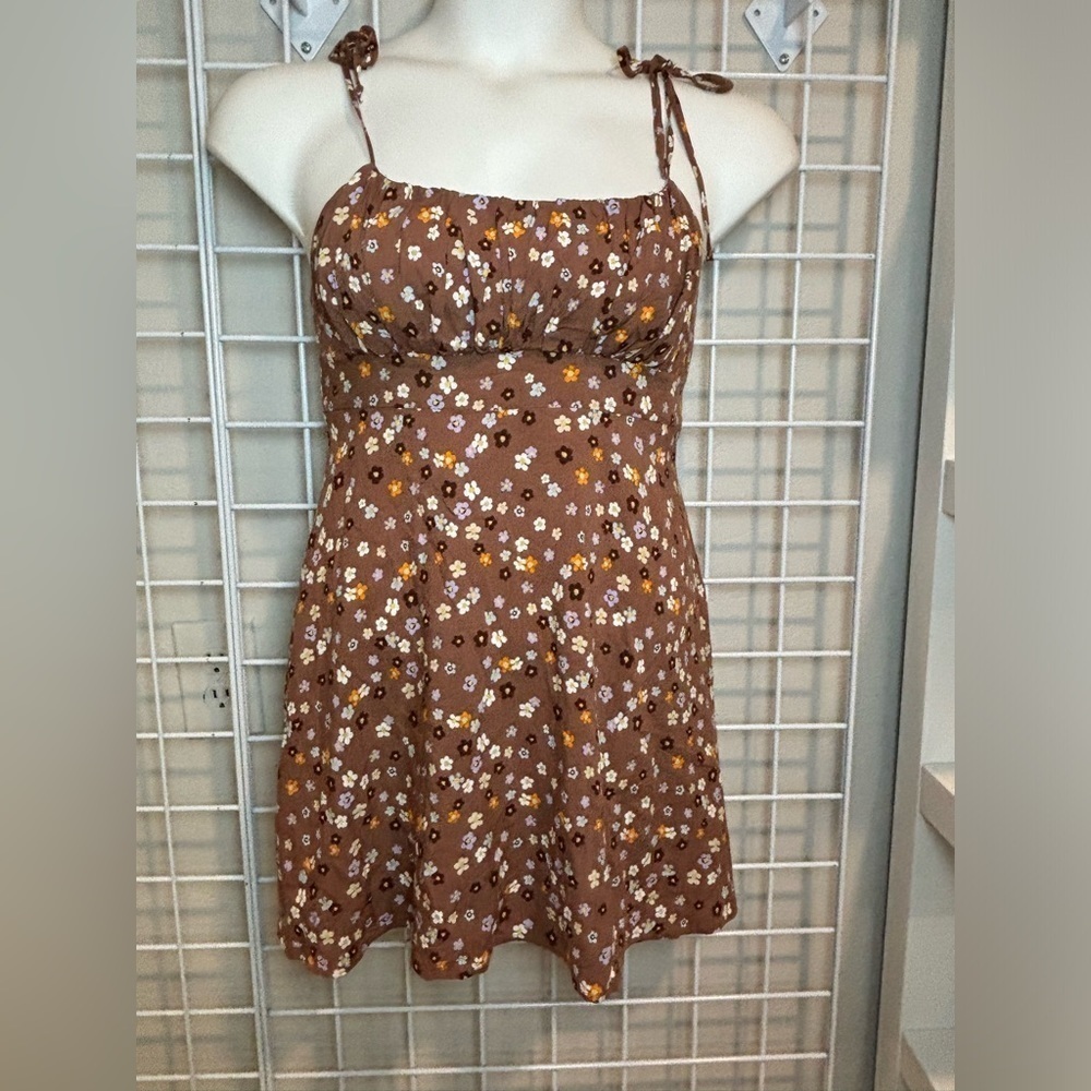 Women’s LA Heart by Pacsun mini floral dress Size M NWT